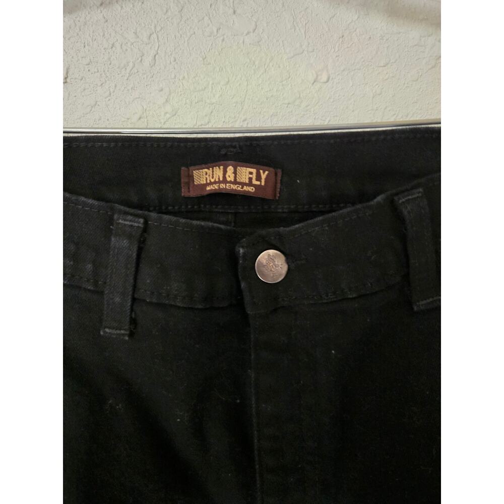 Run and Fly jeans - Picture 2 of 5